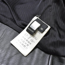 画像をギャラリービューアに読み込む, 極美品 FENDI フェンディ GOLD Edition ゴールドエディション スタッズ レザージャケット ブラック ゴールド サイズ38 中古 4b010477