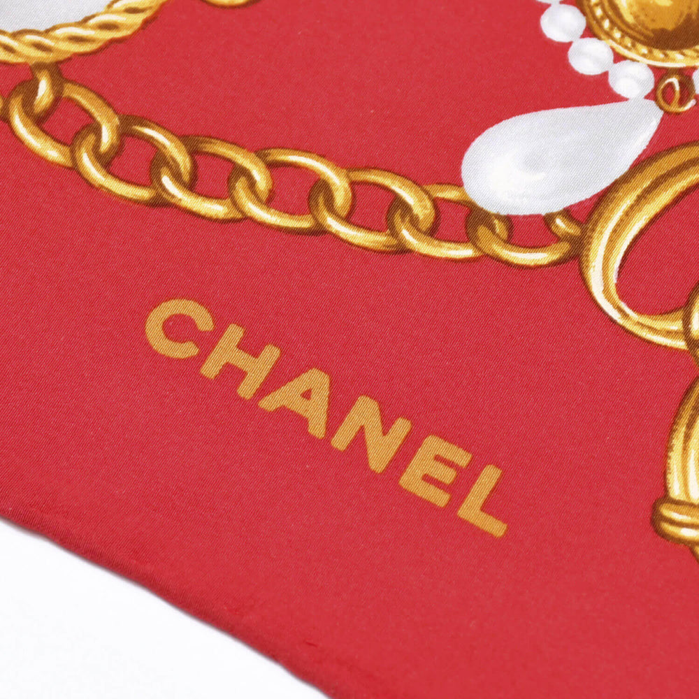 CHANEL シャネル スカーフ バンダナ ココマーク チェーンアクセ柄 ハンカチ 80cm レッド シルク 美品 中古 4b010485