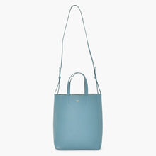 画像をギャラリービューアに読み込む, 極美品 CELINE セリーヌ バーティカルカバスモール 2WAY トートバッグ 189813XBA ブルー セラドン カーフスキン ゴールド金具 中古 4b010841