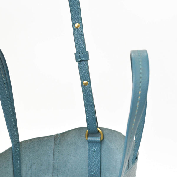 極美品 CELINE セリーヌ バーティカルカバスモール 2WAY トートバッグ 189813XBA ブルー セラドン カーフスキン ゴールド金具 中古 4b010841