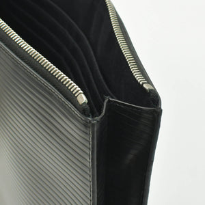 SAINT LAURENT サンローラン クラッチバッグ TGR462361-0517 レザー ブラック シルバー金具 美品 中古 4b010843