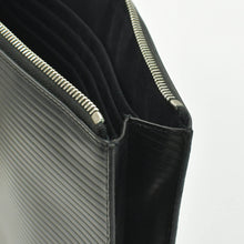 画像をギャラリービューアに読み込む, SAINT LAURENT サンローラン クラッチバッグ TGR462361-0517 レザー ブラック シルバー金具 美品 中古 4b010843