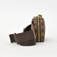 Load image into Gallery viewer, 極美品 LOUIS VUITTON ルイヴィトン ジェロニモス ウエストバッグ ボディバッグ N51994 ダミエ ブラウン 中古 4b010990