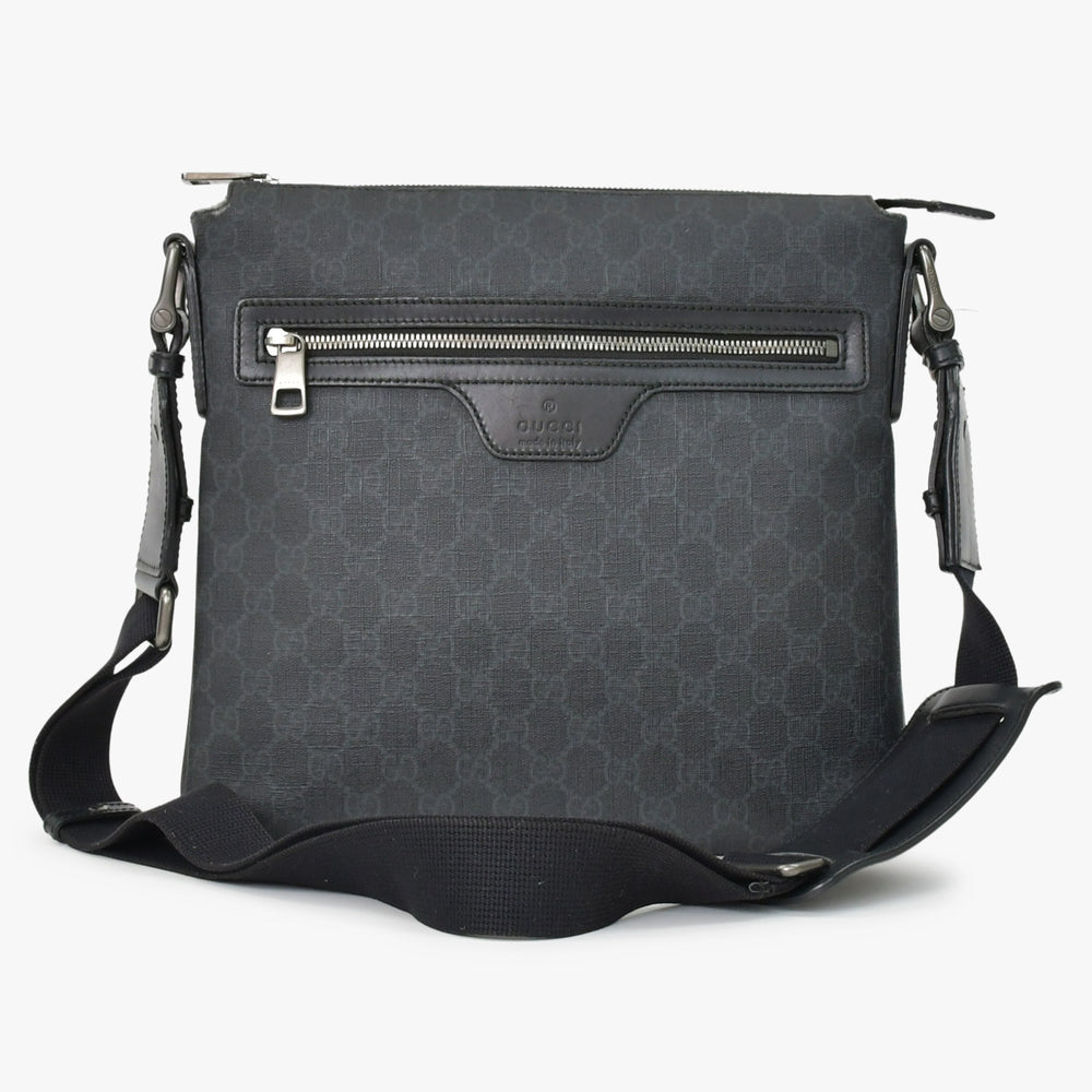 極美品 GUCCI グッチ GGスプリーム ショルダーバッグ 322279 ブラック GGスプリームキャンバス シルバー金具 中古 4b011255