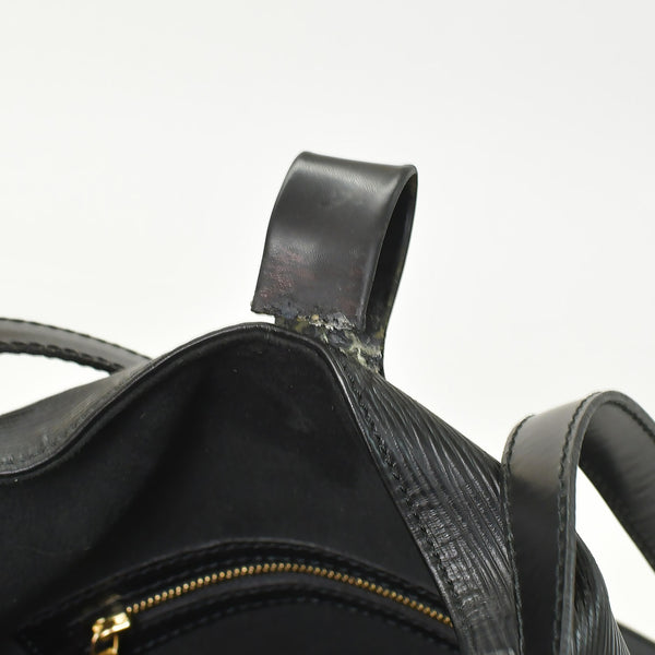 LOUIS VUITTON ルイヴィトン エピ ランドネGM デイパック M43082 エピレザー ゴールド金具 良品 中古 4b011560