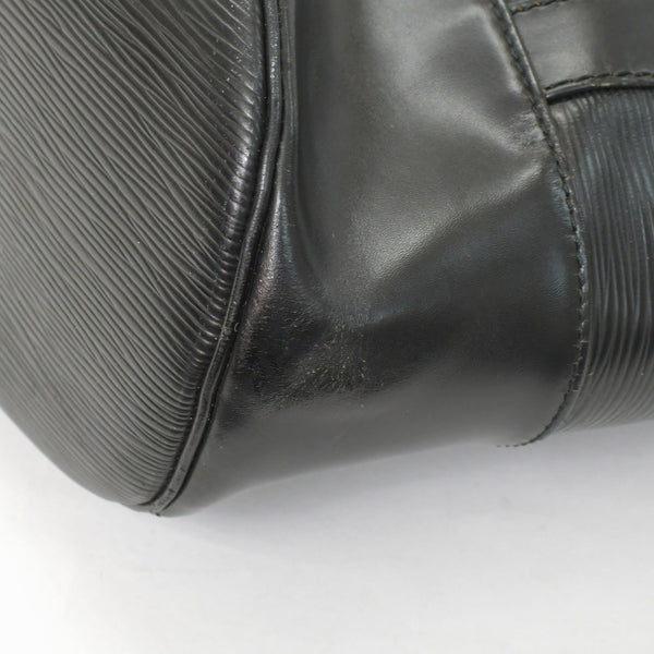 LOUIS VUITTON ルイヴィトン エピ ランドネGM デイパック M43082 エピレザー ゴールド金具 良品 中古 4b011560