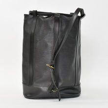 Load image into Gallery viewer, LOUIS VUITTON ルイヴィトン エピ ランドネGM デイパック M43082 エピレザー ゴールド金具 良品 中古 4b011560