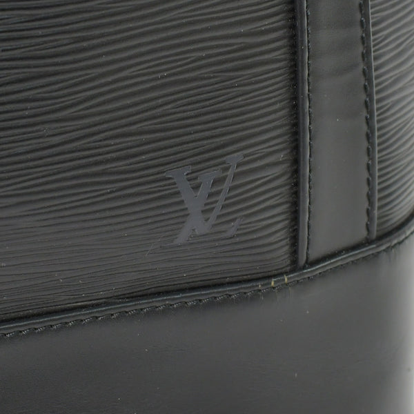 LOUIS VUITTON ルイヴィトン エピ ランドネGM デイパック M43082 エピレザー ゴールド金具 良品 中古 4b011560