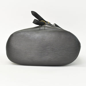LOUIS VUITTON ルイヴィトン エピ ランドネGM デイパック M43082 エピレザー ゴールド金具 良品 中古 4b011560