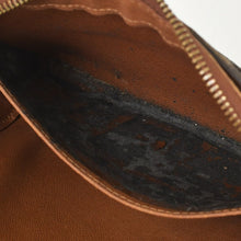 Load image into Gallery viewer, LOUIS VUITTON ルイヴィトン オルセー セカンドバッグ M51790 ブラウン モノグラムキャンバス レザー ゴールド金具 良品 中古 4b011566