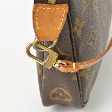 Load image into Gallery viewer, LOUIS VUITTON ルイヴィトン ポシェット アクセソワール アクセサリーポーチ M51980 モノグラム ブラウン レザー PVC 美品 中古 4b011568