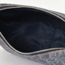 Load image into Gallery viewer, Christian Dior クリスチャンディオール フライトライン ワンショルダーバッグ 167-BM-1025 トロッター柄 シルバー金具 美品 中古 4b011635