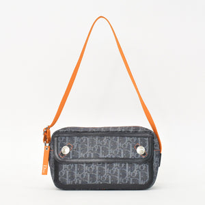 Christian Dior クリスチャンディオール フライトライン ワンショルダーバッグ 167-BM-1025 トロッター柄 シルバー金具 美品 中古 4b011635
