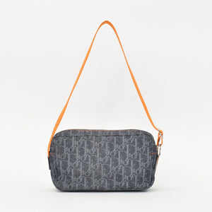 Christian Dior クリスチャンディオール フライトライン ワンショルダーバッグ 167-BM-1025 トロッター柄 シルバー金具 美品 中古 4b011635