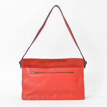 Load image into Gallery viewer, 極美品 CELINE セリーヌ ダイヤモンドクラッチショルダーバッグ レザー スエード ハラコ レッド シルバー ベージュ シルバー金具 中古 4b012254