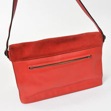 Load image into Gallery viewer, 極美品 CELINE セリーヌ ダイヤモンドクラッチショルダーバッグ レザー スエード ハラコ レッド シルバー ベージュ シルバー金具 中古 4b012254