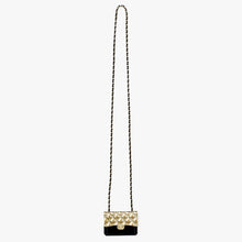 Load image into Gallery viewer, CHANEL シャネル マトラッセ ペンダント ネックレス カードケース PARIS 2022 ゴールド ブラック 美品 中古 4b011910
