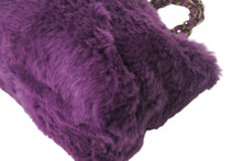 Load image into Gallery viewer, CHANEL シャネル ココマーク チェーンショルダーバッグ 6番台 ファー レザー アンティークゴールド パープル 美品 中古 4c069200