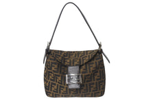 画像をギャラリービューアに読み込む, FENDI フェンディ ズッカ柄 マンマバケット ワンショルダーバッグ ブラウン キャンバス レザー シルバー金具 ロゴ 鞄 美品 中古 4b001001