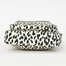 画像をギャラリービューアに読み込む, YVES SAINT LAURENT イヴサンローラン カイラ ミニショルダーバッグ 581700 ベイビーキャットレザー 美品 中古 4b010243