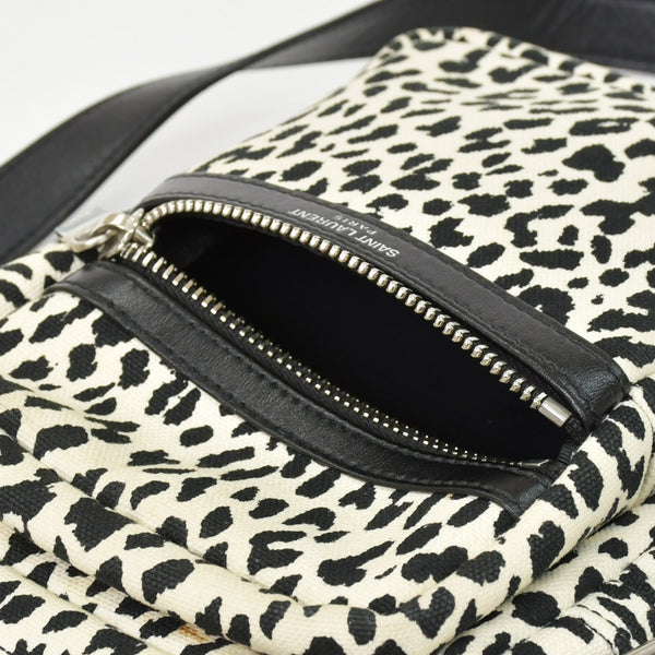YVES SAINT LAURENT イヴサンローラン カイラ ミニショルダーバッグ 581700 ベイビーキャットレザー 美品 中古 4b010243