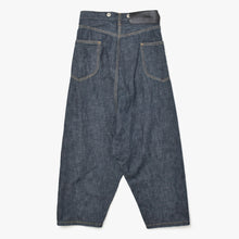 画像をギャラリービューアに読み込む, LOEWE ロエベ ハイウエスト フォールドデニムパンツ タグカット コットン D2292140IB インディゴ 濃紺 32 シルバー金具 美品 中古 4b010251
