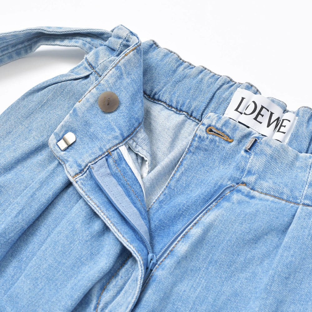 Mint condition LOEWE wide-leg denim pants with belt, sky blue cotton, made in Italy, size 32, H526Y04W08 Used 4b010252