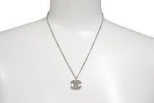 Load image into Gallery viewer, CHANEL シャネル ココマーク ネックレス A26983 重量約7.0g 06V刻印 全長約43.5cm メタル シルバー 美品 中古 4b001034