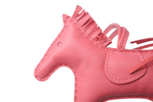 Load image into Gallery viewer, HERMES エルメス ロデオチャーム MM ローズアザレ ピンク アニョーミロ MM 中古 4b001091