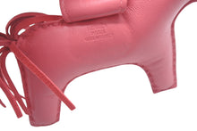 Load image into Gallery viewer, HERMES エルメス ロデオチャーム MM ローズアザレ ピンク アニョーミロ MM 中古 4b001091