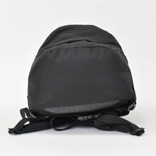 Load image into Gallery viewer, 新品同様品 ARC'TERYX アークテリクス ロゴ リュック バックパック 25815 ポリエステル ナイロン ブラック金具 中古 4b010924