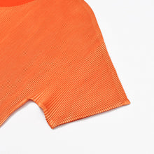Load image into Gallery viewer, 極美品 PLEATS PLEASE ISSEY MIYAKE プリーツプリーズイッセイミヤケ プリーツ カットソー オレンジ ポリエステル PP73FK351 サイズ3 中古 4b010937