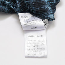 Load image into Gallery viewer, 極美品 ISSEY MIYAKE イッセイミヤケ プリーツプリーズ 長袖Tシャツ IM92-FJ606 ポリエステル ブルー ネイビー サイズL 中古 4b010940