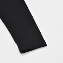 Load image into Gallery viewer, 極美品 ISSEY MIYAKE イッセイミヤケ ホワイトレーベル ボーダー柄 長袖Tシャツ トップス ブラック サイズ2 中古 4b010946