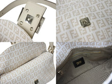 画像をギャラリービューアに読み込む, 極美品 FENDI フェンディ ズッキーノ マンマバケット ハンドバッグ ワンショルダーバッグ ベージュ キャンバス 中古 4b001128