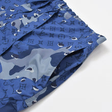 Load image into Gallery viewer, 極美品 LOUIS VUITTON ルイ ヴィトン カーゴパンツ ナイロン 3Dポケット カモフラージュ ブルー 中古 4b011305