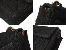 Load image into Gallery viewer, CHANEL シャネル デニム ミニマトラッセ 17 チェーンショルダーバッグ 6番台 ココマーク ブラック系 ゴールド金具 美品 中古 4b001144