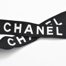 Load image into Gallery viewer, 極美品 CHANEL シャネル サスペンダー ロゴマーク ヴィンテージ ゴム レザー ブラック ゴールド 中古 4b011482