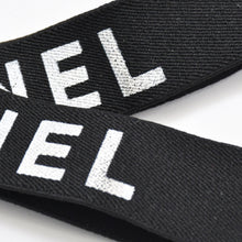 Load image into Gallery viewer, 極美品 CHANEL シャネル サスペンダー ロゴマーク ヴィンテージ ゴム レザー ブラック ゴールド 中古 4b011482
