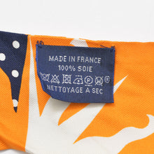 Load image into Gallery viewer, HERMES エルメス ツイリー 占星術 ドット オレンジ ネイビー 美品 中古 4b011537