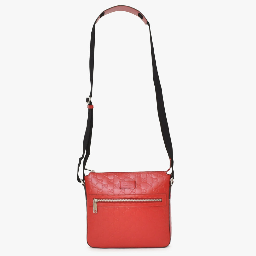 Very Good Condition GUCCI Gucci Shoulder Bag 406410 498879 Made in Italy Guccisima Red Silver Hardware Used 4a001156