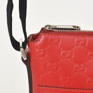 Very Good Condition GUCCI Gucci Shoulder Bag 406410 498879 Made in Italy Guccisima Red Silver Hardware Used 4a001156