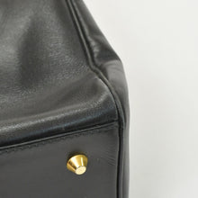 Load image into Gallery viewer, 極美品 Christian Dior クリスチャンディオール ヴィンテージ ハンドバッグ ブラック カーフスキン ゴールド金具 中古 4b011683