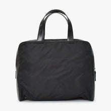 Load image into Gallery viewer, 極美品 PRADA プラダ トライアングルロゴ プレート ハンドバッグ ブラック ナイロン レザー シルバー金具 中古 4b011686