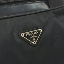 Load image into Gallery viewer, 極美品 PRADA プラダ トライアングルロゴ プレート ハンドバッグ ブラック ナイロン レザー シルバー金具 中古 4b011686