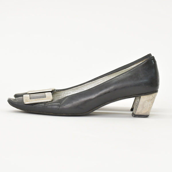 Roger Vivier Roger Vivier Pumps Metal Buckle Black Black Made in Italy Good Product Used 4b011756