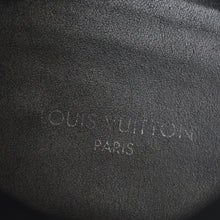 Load image into Gallery viewer, 極美品 LOUIS VUITTON ルイ ヴィトン ローリエ―トライン アンクルブーツ 1A4W5K ブラック スウェード カーフ サイズ37 中古 4b011769