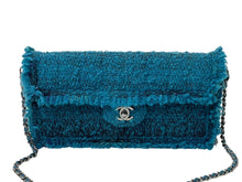 Load image into Gallery viewer, 極美品 CHANEL シャネル イーストウエスト チェーンワンショルダーバッグ 7番台 ココマーク ツイード レザー ブルー 中古 4b001179