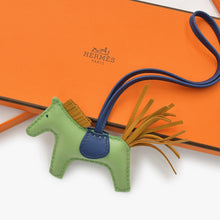 画像をギャラリービューアに読み込む, 新品未使用 HERMES エルメス チャーム ロデオチャーム PM ヴェール クリケット セザム ブルー ドゥ マルト グリーン ネイビー PM 4b011822