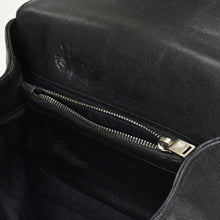 Load image into Gallery viewer, SAINT LAURENT サンローラン カレッジ ショルダーバッグ 428056 GUE428056.0916 レザー ブラック シルバー金具 美品 中古 4b011848